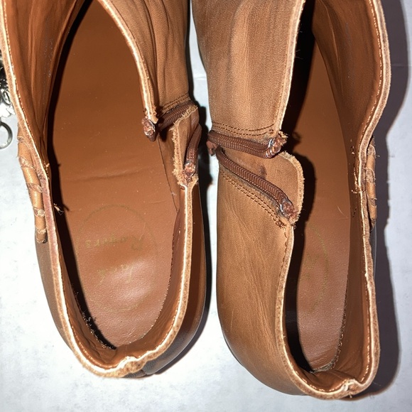 Jack Rogers tan leather booties size 6.5M - Picture 7 of 12